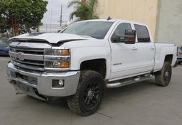 2019 Chevrolet Silverado 2500HD - Image 3