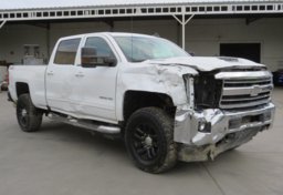 2019 Chevrolet Silverado 2500HD - Image 4