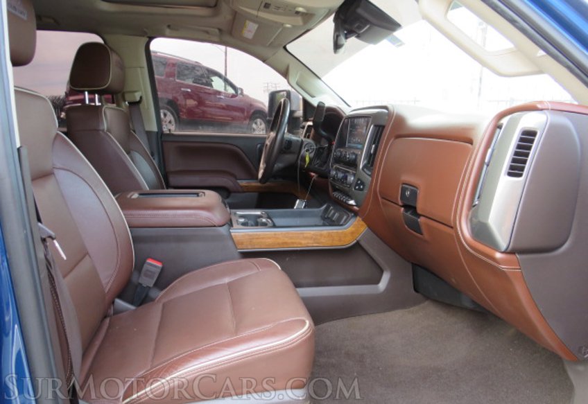 2018 Chevrolet Silverado 2500HD - Image 26