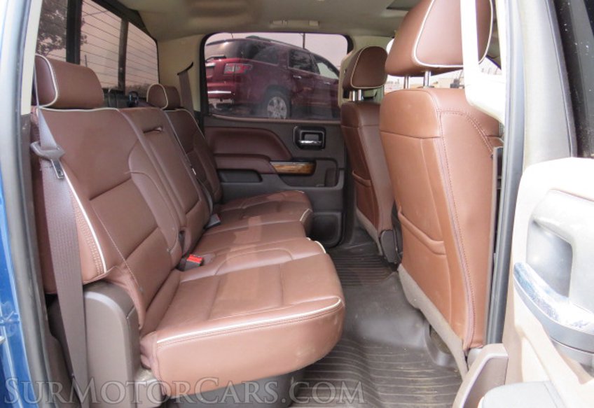 2018 Chevrolet Silverado 2500HD - Image 29