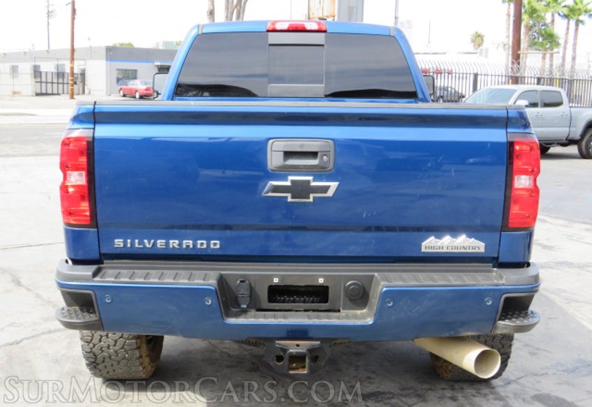 2018 Chevrolet Silverado 2500HD - Image 6