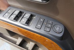 2018 Chevrolet Silverado 2500HD - Image 40