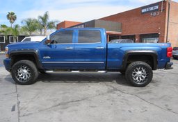 2018 Chevrolet Silverado 2500HD - Image 3