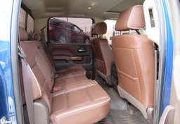 2018 Chevrolet Silverado 2500HD - Image 28