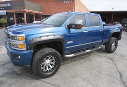 2018 Chevrolet Silverado 2500HD - Image 2