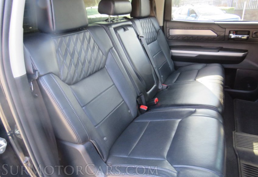 2015 Toyota Tundra 4WD Truck - Image 29