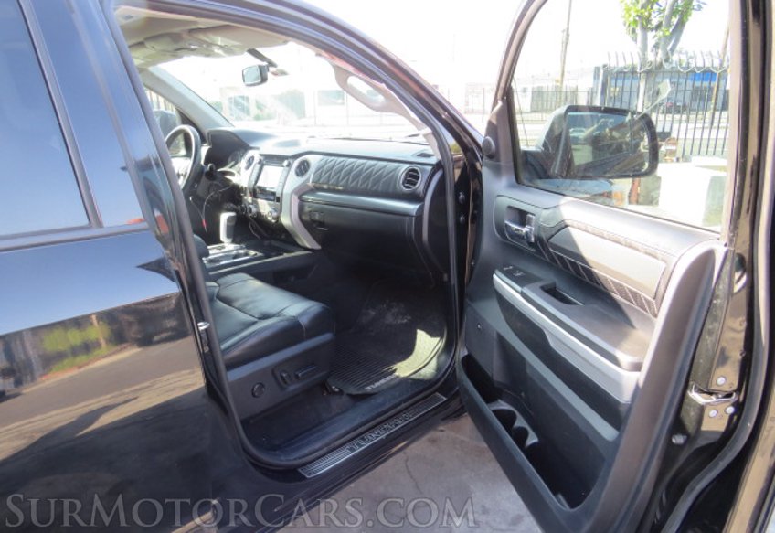 2015 Toyota Tundra 4WD Truck - Image 19