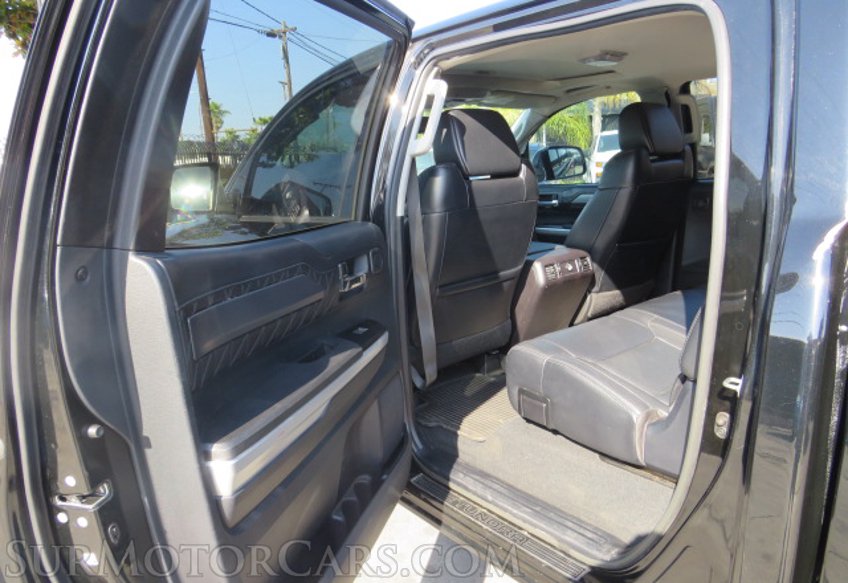 2015 Toyota Tundra 4WD Truck - Image 20