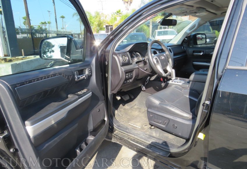 2015 Toyota Tundra 4WD Truck - Image 18