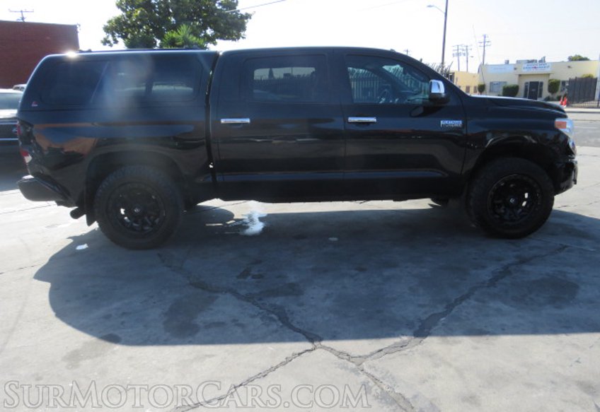 2015 Toyota Tundra 4WD Truck - Image 6