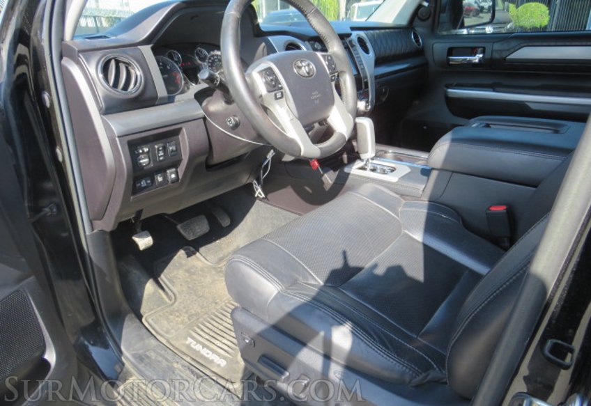2015 Toyota Tundra 4WD Truck - Image 22