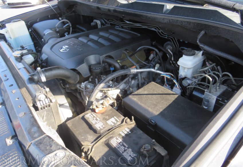 2015 Toyota Tundra 4WD Truck - Image 61