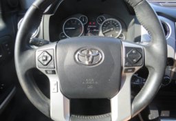 2015 Toyota Tundra 4WD Truck - Image 51