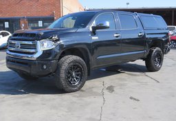 2015 Toyota Tundra 4WD Truck - Image 3