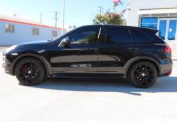 Thumbnail of 2013 Porsche Cayenne