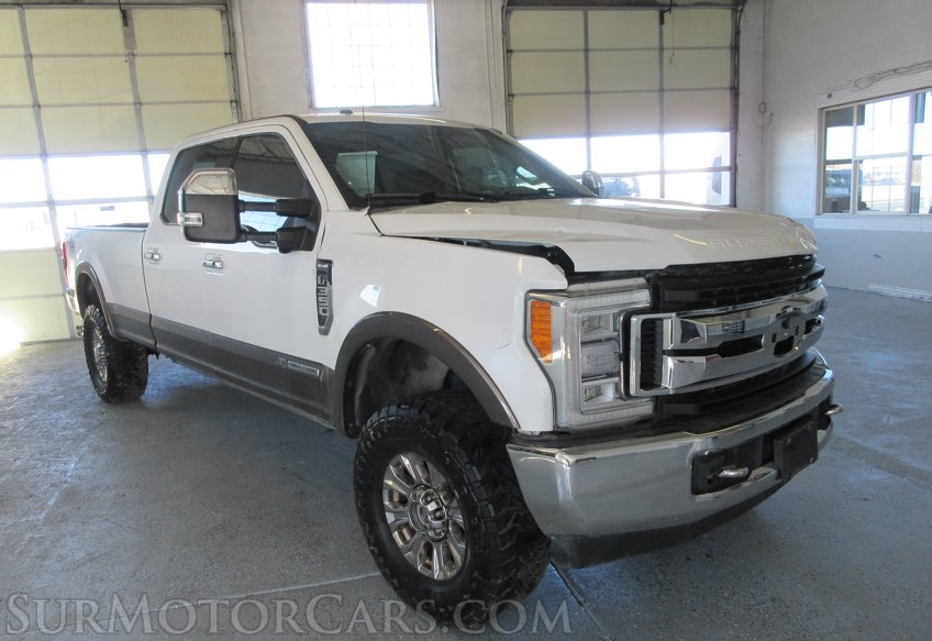 2018 Ford F-350 Super Duty - Image 5