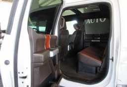 2018 Ford F-350 Super Duty - Image 43