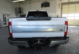 2018 Ford F-350 Super Duty - Image 15