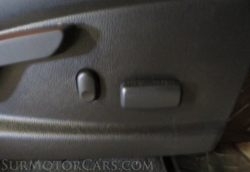 2020 Chevrolet Colorado - Image 36