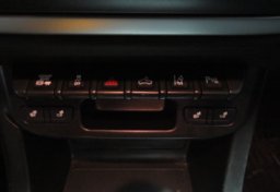 2020 Chevrolet Colorado - Image 30