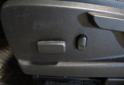 2020 Chevrolet Colorado - Image 40