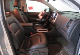 2020 Chevrolet Colorado - Image 33