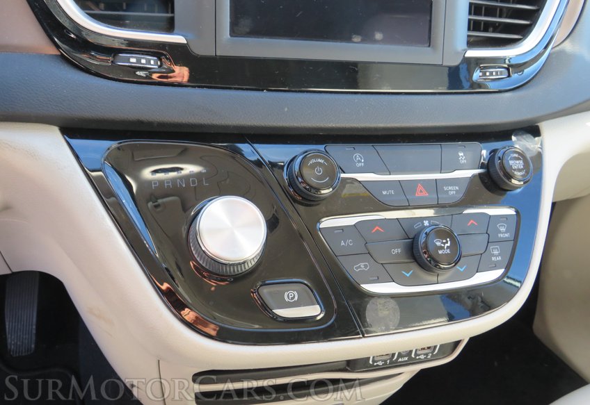 2021 Chrysler Voyager - Image 38