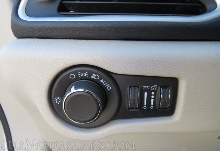 2021 Chrysler Voyager - Image 52