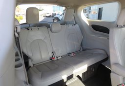 2021 Chrysler Voyager - Image 31