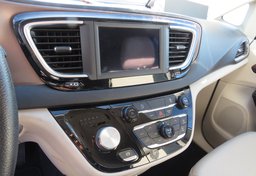 2021 Chrysler Voyager - Image 44