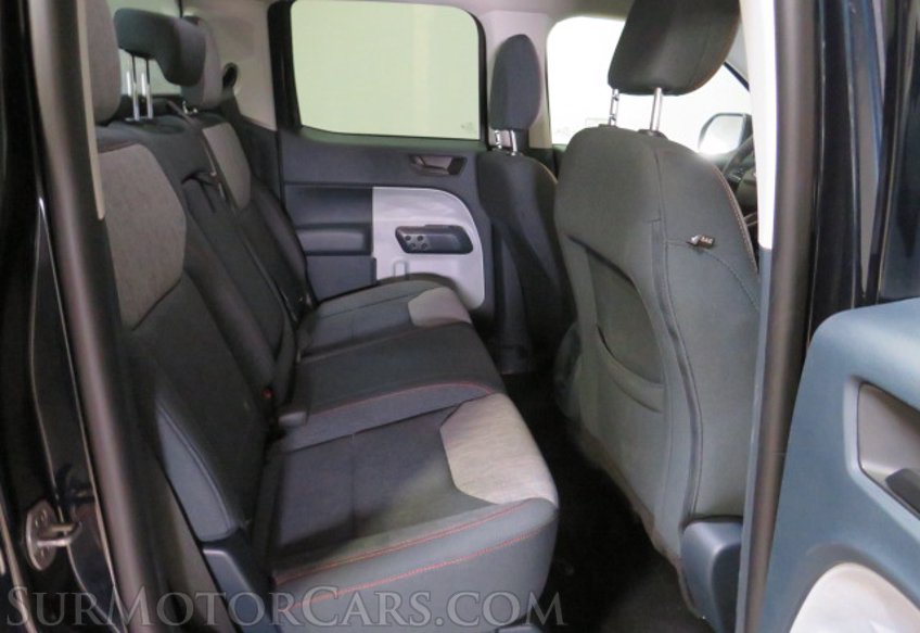 2022 Ford Maverick - Image 25