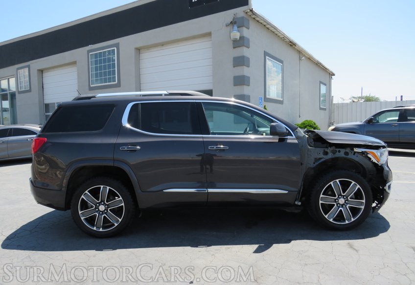 2018 GMC Acadia - Image 9
