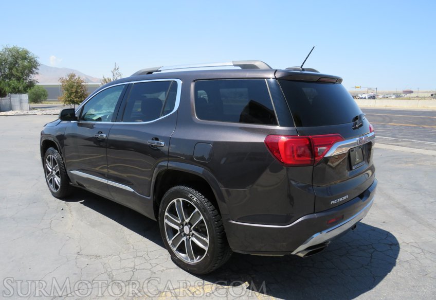 2018 GMC Acadia - Image 8