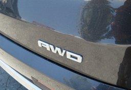 2018 GMC Acadia - Image 23