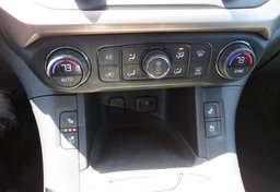 2018 GMC Acadia - Image 46