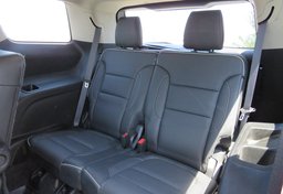 2018 GMC Acadia - Image 33