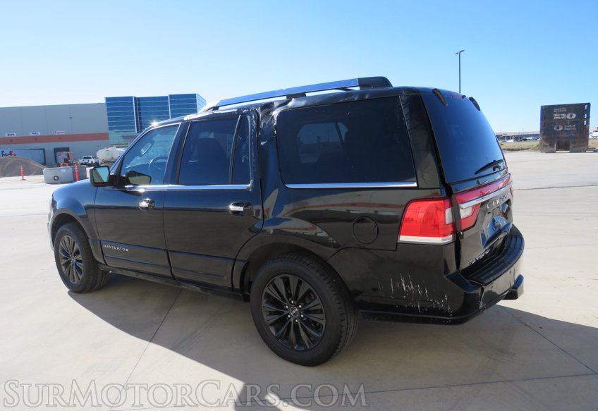 2016 Lincoln Navigator - Image 7