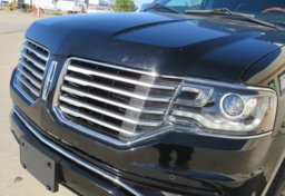 2016 Lincoln Navigator - Image 20