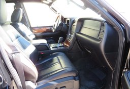 2016 Lincoln Navigator - Image 37