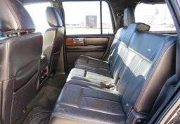 2016 Lincoln Navigator - Image 43