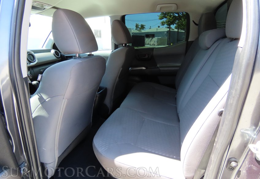 2021 Toyota Tacoma - Image 28