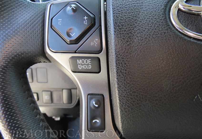 2021 Toyota Tacoma - Image 31