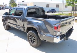 2021 Toyota Tacoma - Image 7