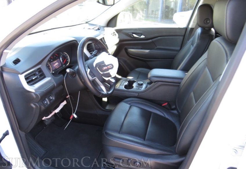 2020 GMC Acadia - Image 28