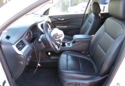 2020 GMC Acadia - Image 26