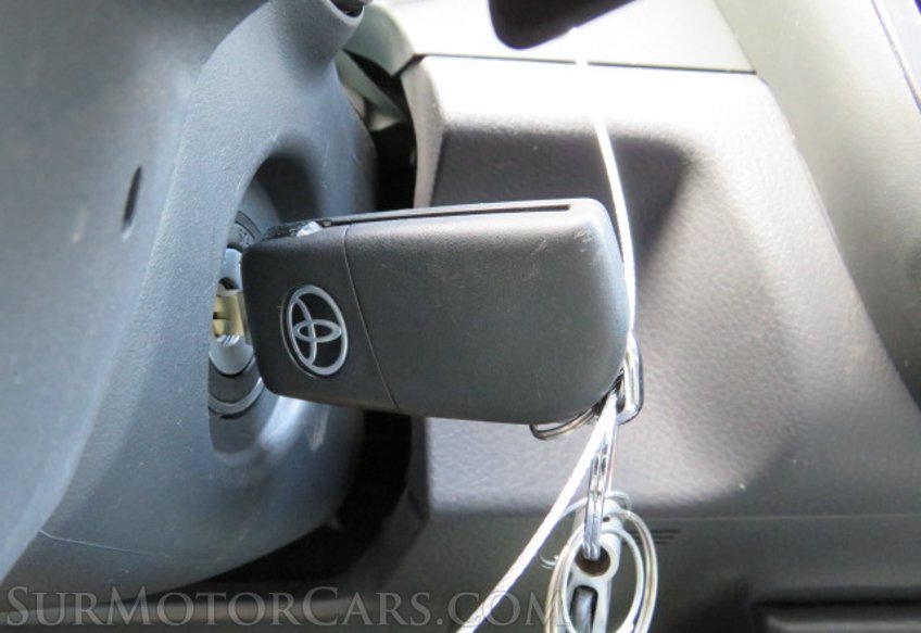 2020 Toyota Camry - Image 39