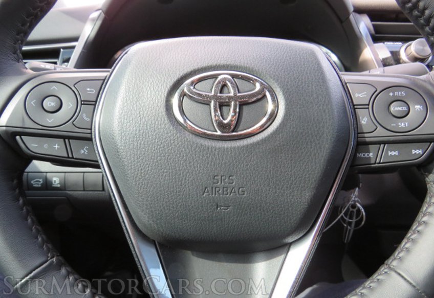 2020 Toyota Camry - Image 35