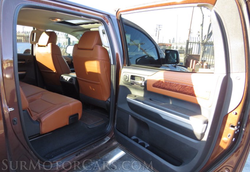 2014 Toyota Tundra 4WD Truck - Image 28