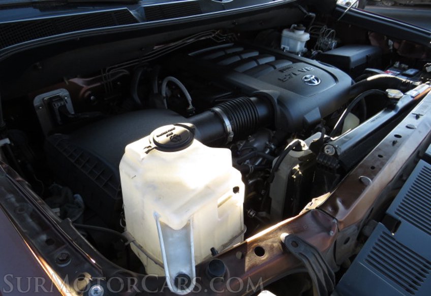 2014 Toyota Tundra 4WD Truck - Image 60