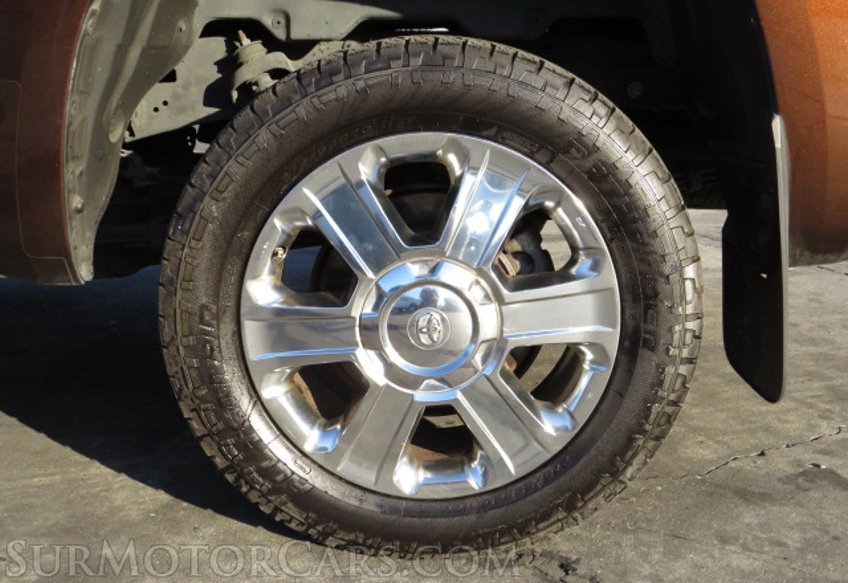 2014 Toyota Tundra 4WD Truck - Image 20